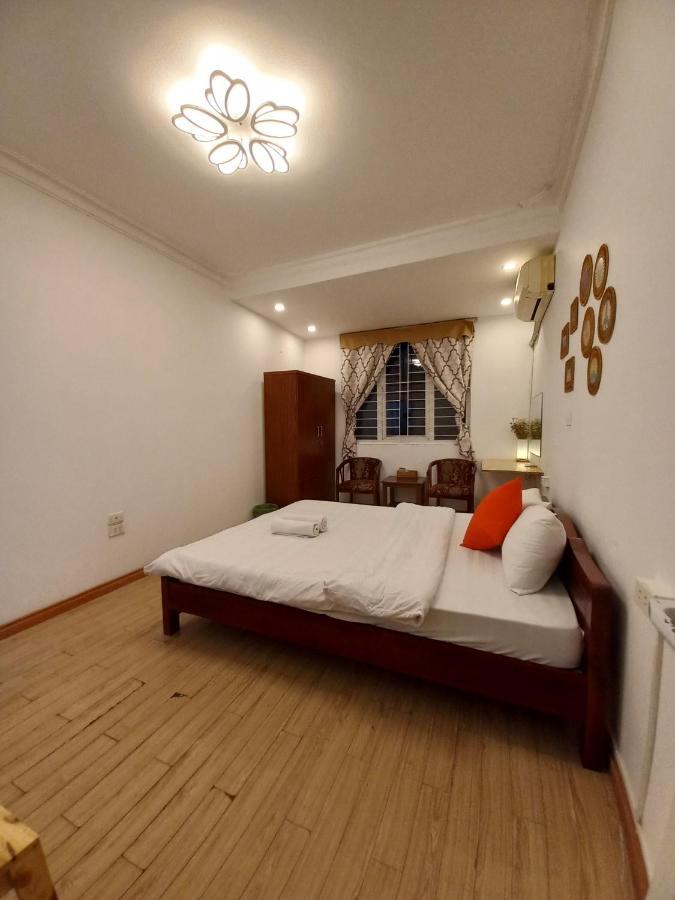 Double Room Private Bathroom